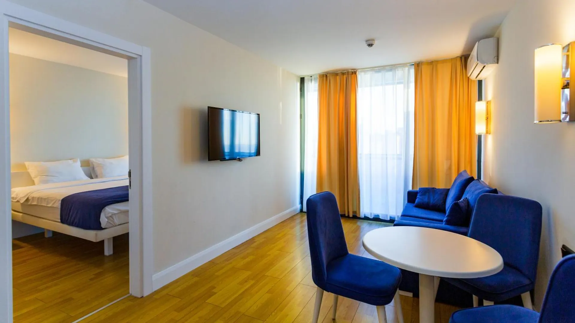 Seasonal - Beautiful Apartments Near The Sea - Orbi City N2 Batumi 0*,  Georgia