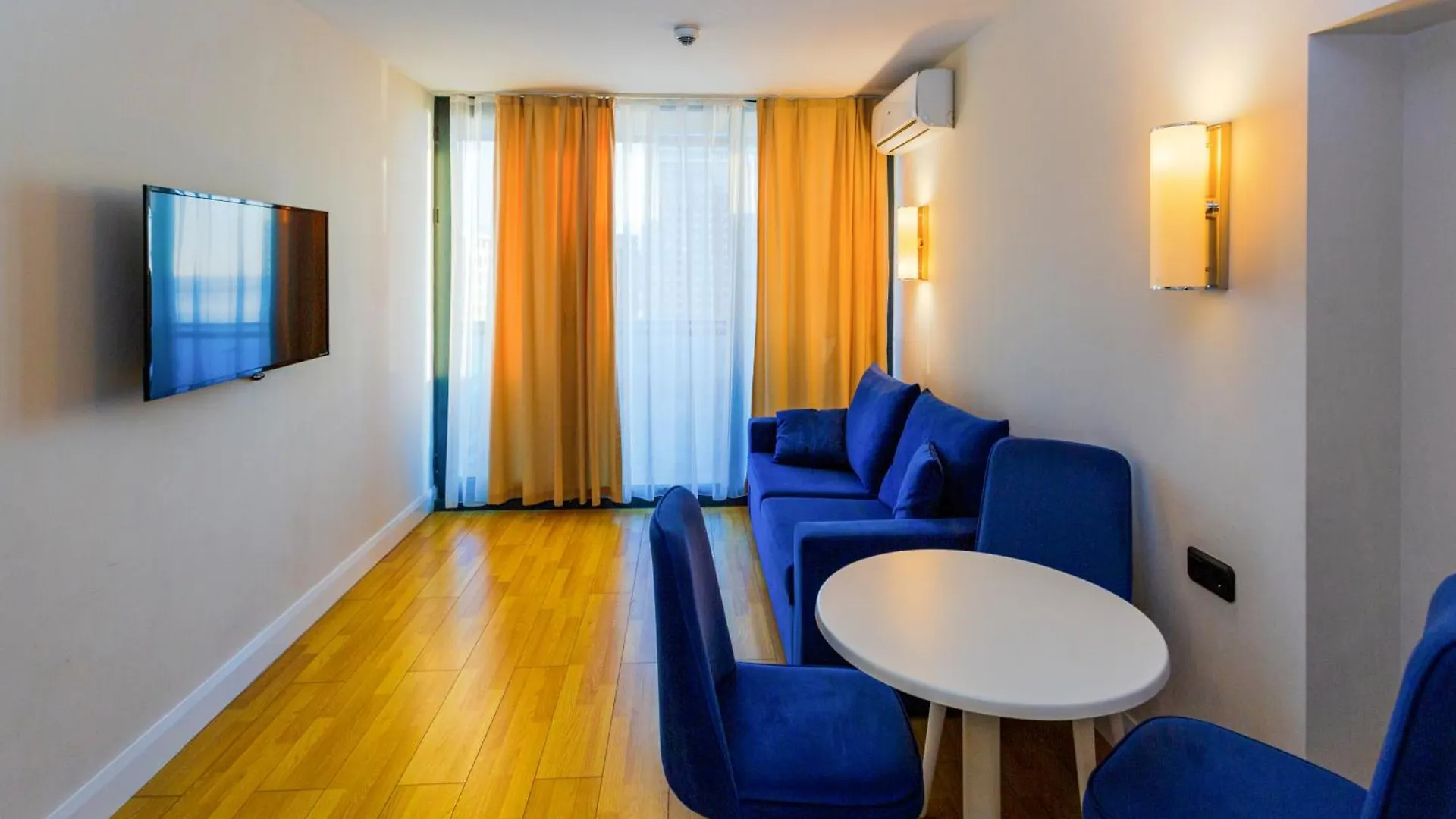 Aparthotel Seasonal - Beautiful Apartments Near The Sea - Orbi City N2 Batumi Georgia