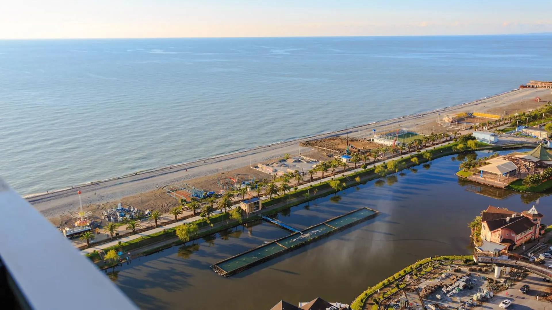 Seasonal - Beautiful Apartments Near The Sea - Orbi City N2 Batumi 0*,