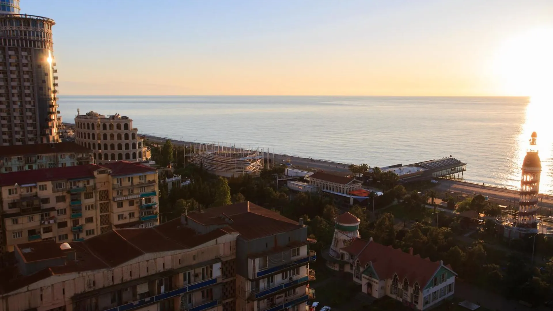 Aparthotel Seasonal - Beautiful Apartments Near The Sea - Orbi City N2 Batumi