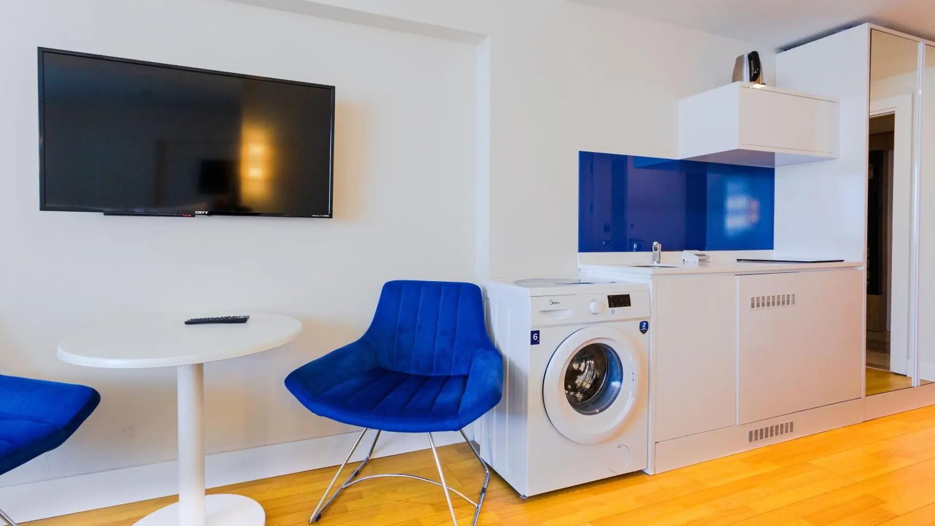 Aparthotel Seasonal - Beautiful Apartments Near The Sea - Orbi City N2 Batumi